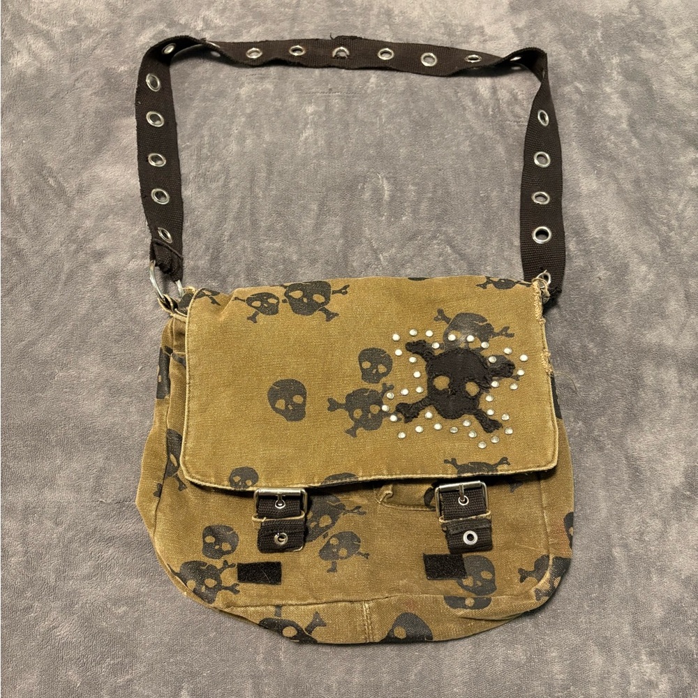 Skull Print Tan Messenger Bag